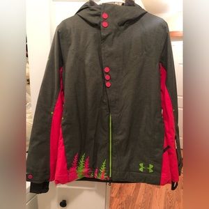 NWOT Under Armour Womens Jacket. Green/pink trees. Ski Snowboard